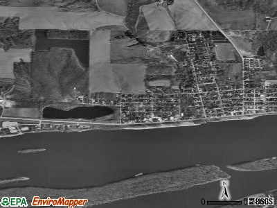 Zip code 52728 satellite photo by USGS