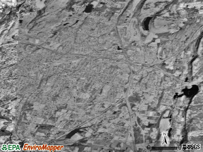 Zip code 06450 satellite photo by USGS