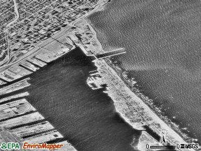 Zip code 55802 satellite photo by USGS