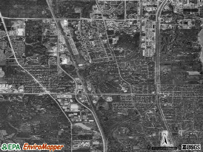 Zip code 60044 satellite photo by USGS