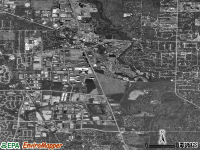 Zip code 60069 satellite photo by USGS