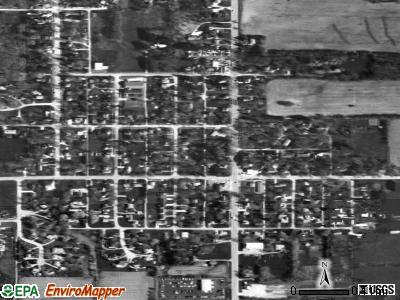 Zip code 61013 satellite photo by USGS
