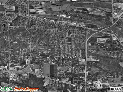 Zip code 61282 satellite photo by USGS