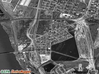 Zip code 62090 satellite photo by USGS