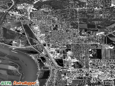 Zip code 62095 satellite photo by USGS