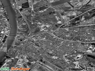 Zip code 62201 satellite photo by USGS