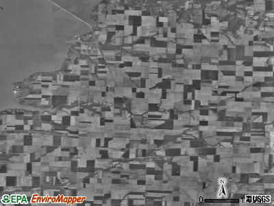 Zip code 62283 satellite photo by USGS