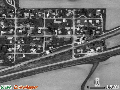 Zip code 62519 satellite photo by USGS