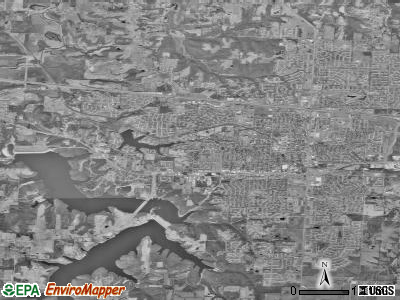 Zip code 64015 satellite photo by USGS