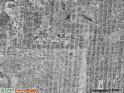 Zip code 64109 satellite photo by USGS