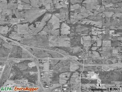 Zip code 64163 satellite photo by USGS