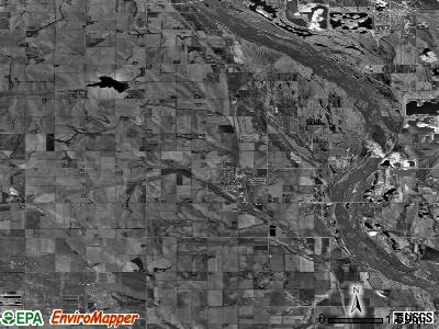 Zip code 68073 satellite photo by USGS