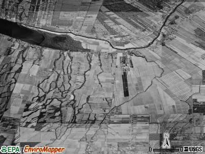 Zip code 70752 satellite photo by USGS