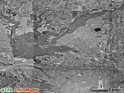 Zip code 92880 satellite photo by USGS