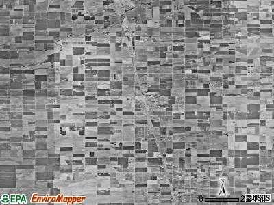 Zip code 93270 satellite photo by USGS