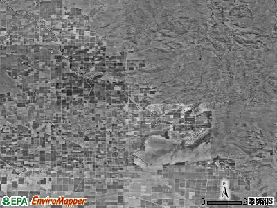 Zip code 93647 satellite photo by USGS