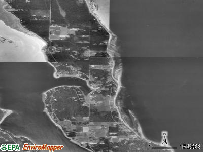 Zip code 98358 satellite photo by USGS