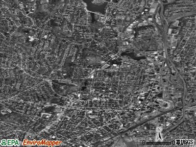 Zip code 01609 satellite photo by USGS