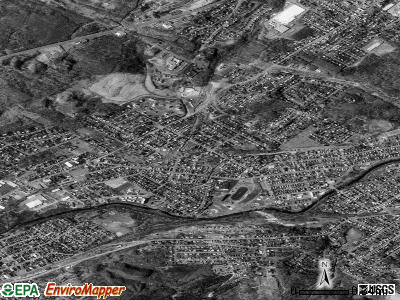 Zip code 18452 satellite photo by USGS