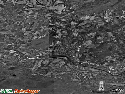 Zip code 19518 satellite photo by USGS