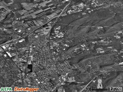 Zip code 19560 satellite photo by USGS