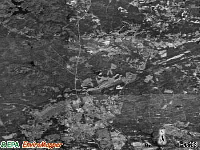 Zip code 28390 satellite photo by USGS