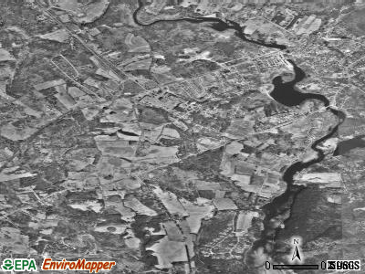 Zip code 03869 satellite photo by USGS