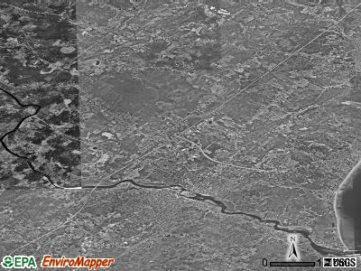 Zip code 04072 satellite photo by USGS