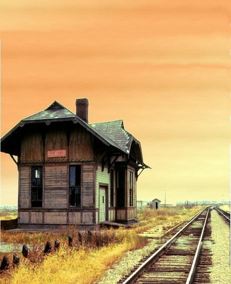 St. Jacob, IL: Rail Road Depot in St. Jaco, Illinois