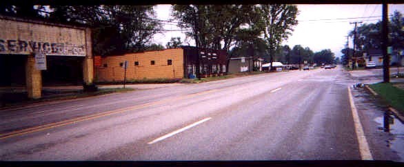 Huntington, TX: Main Street - Huntington, Texas ca 2002