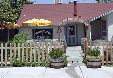 San Miguel, CA: 10th Street Cafe with outdoor bar-b-que, serving delicious italian cuisine.