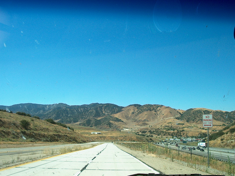 Lebec, CA: Peace Valley Road along Highway 5, coming into Lebec