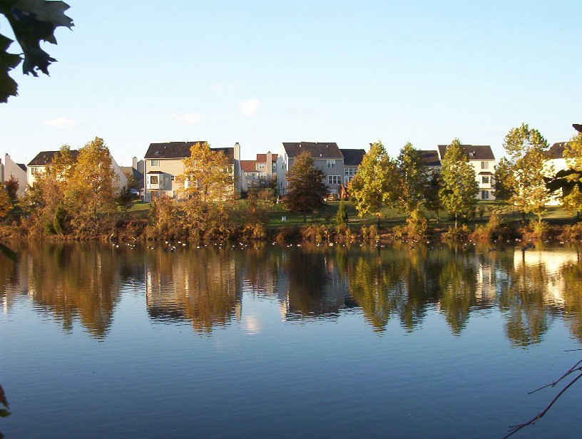 Lake Arbor, MD: Some homes in Lake Arbor