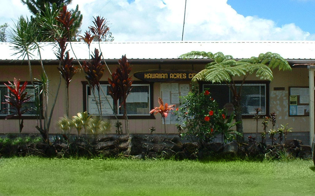 Hawaiian Acres, HI : Hawaiian Acres Community Center photo, picture ...