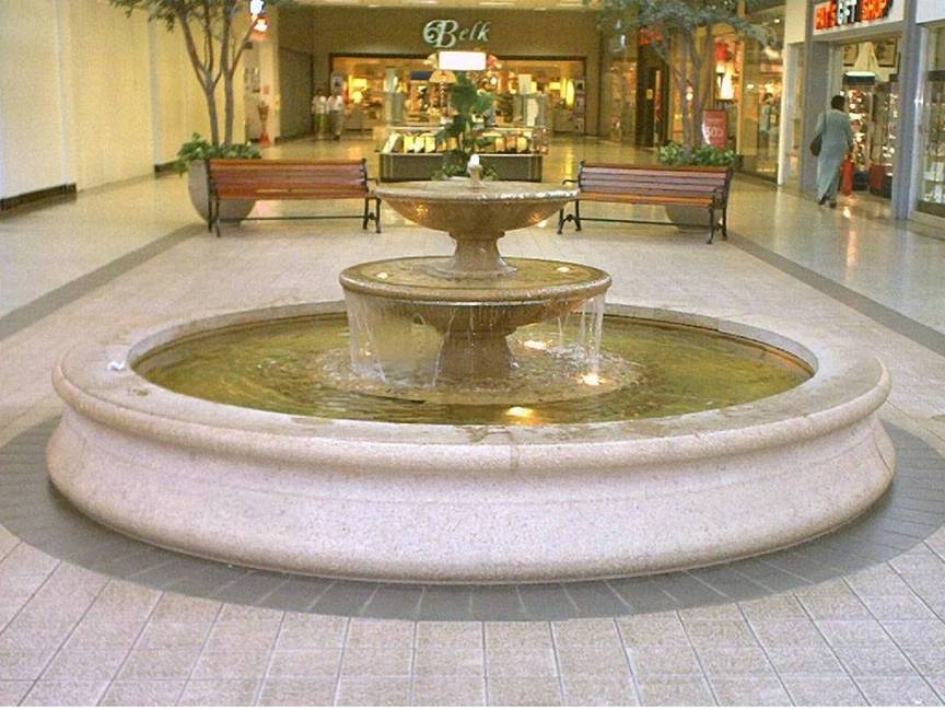 Elizabeth City, NC: Southgate Mall Center Court Fountain