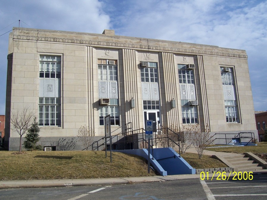 Bethany, MO: Harrison county court house in Bethany MO