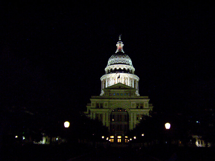 Austin, TX: Capitol at night