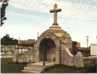 New Orleans, LA: Lafayette Cemetery