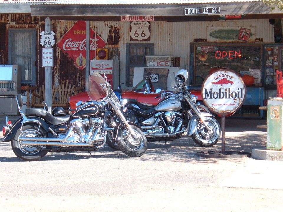 Kingman, AZ: The store at Hackberry, Route 66 near Kingman
