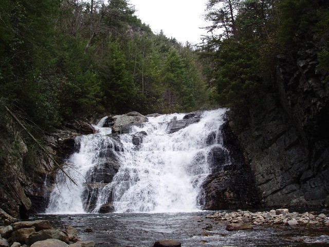 Elizabethton, TN: Laurel Falls in Carter County, Tennessee