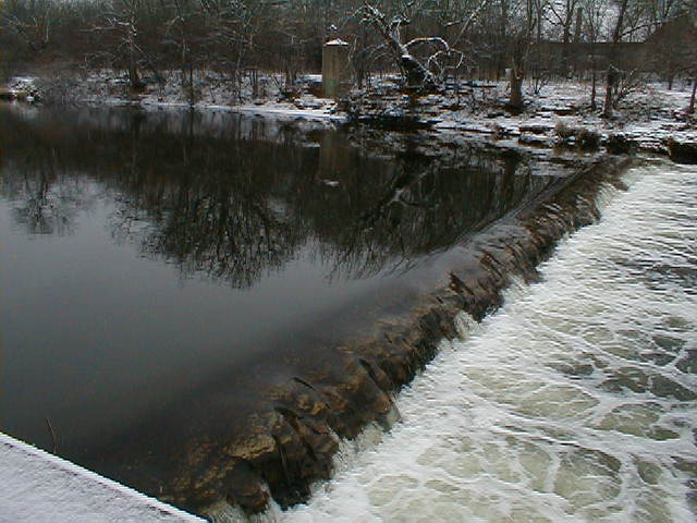 Shorewood, IL: Dupage River dam 2