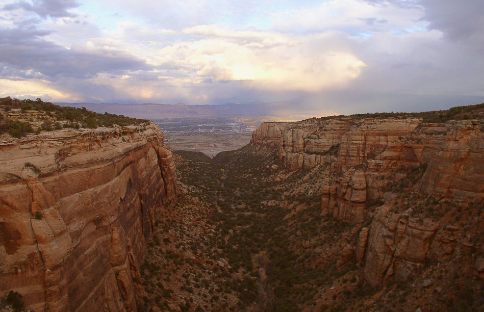Grand Junction, CO: The City of Grand Junction in the middleground, Colorado National Monument in foreground.