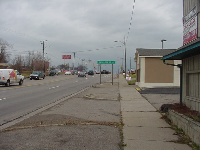 Waterford, MI: Dixie Highway near Sashabaw