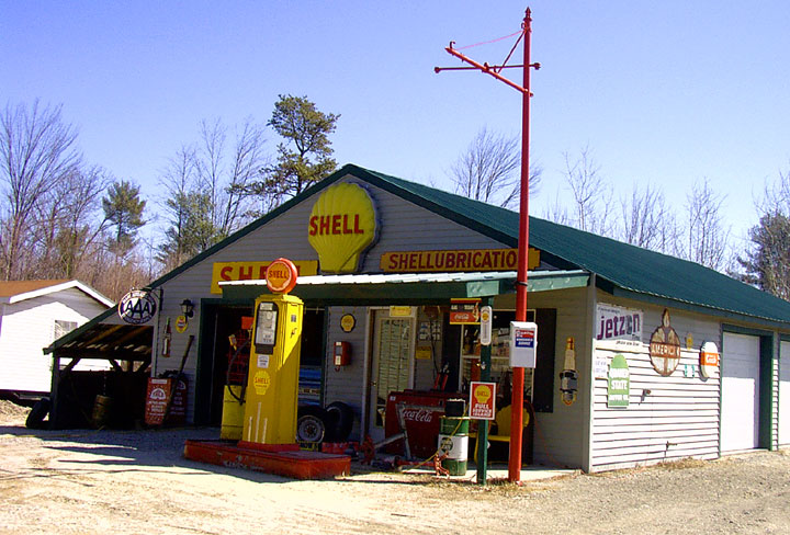 Oxford, ME: Filling Station Oxford, Maine