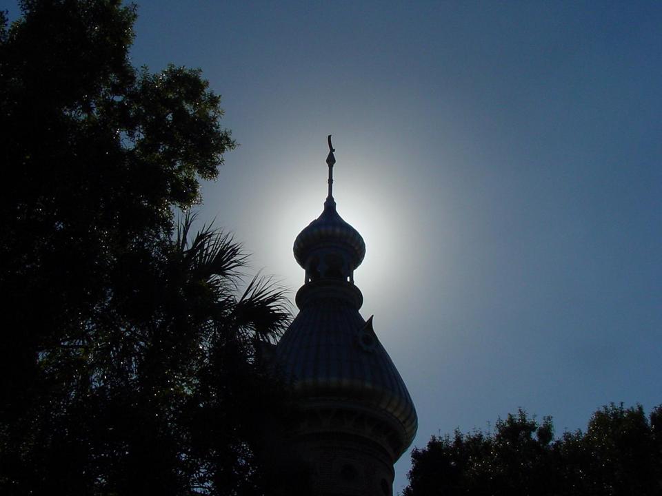 Tampa, FL: Minaret eclipse