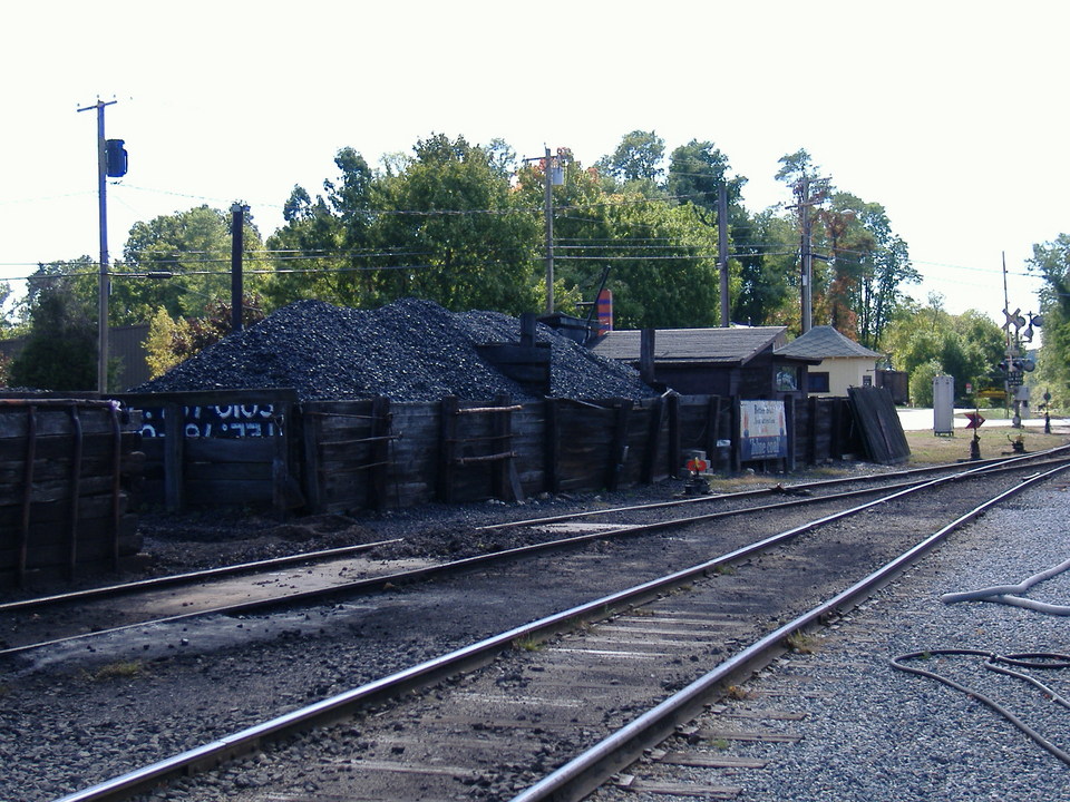 Essex, CT: At the trainstation