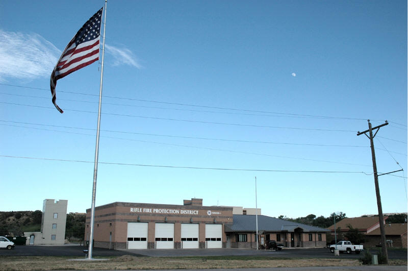 Rifle, CO: Fire Dept