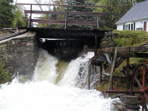Dudley, MA: Dudley house bridge and waterfall