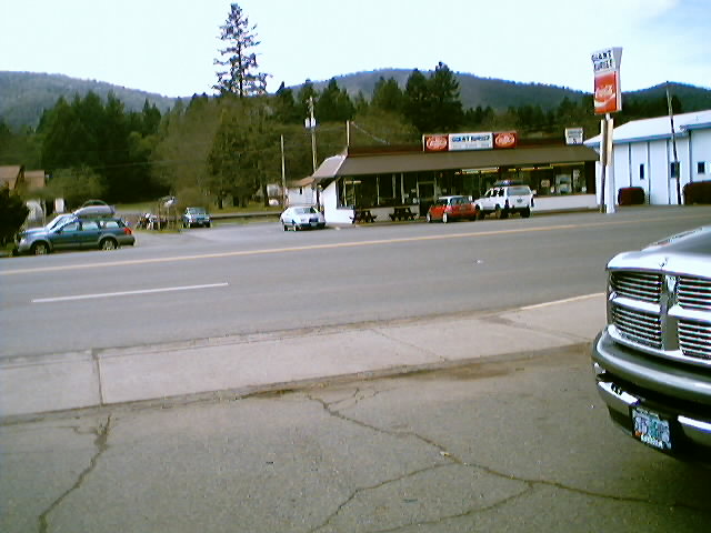 Cave Junction, OR: Giant Burger, Standing in defiance of the growth and construction surrounding it.