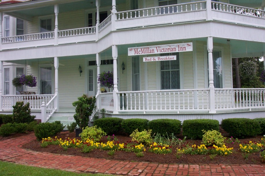 Teachey, NC McMillan Victorian Inn photo, picture, image (North Carolina) at